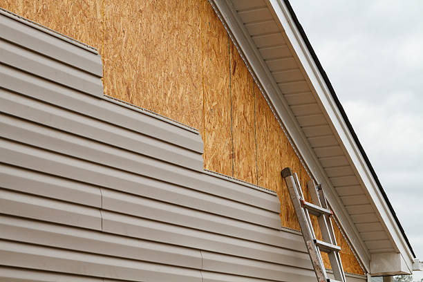 24/7 Emergency Vinyl Siding experts in Bellville, OH